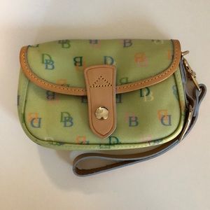 Dooney & Bourke Wristlet